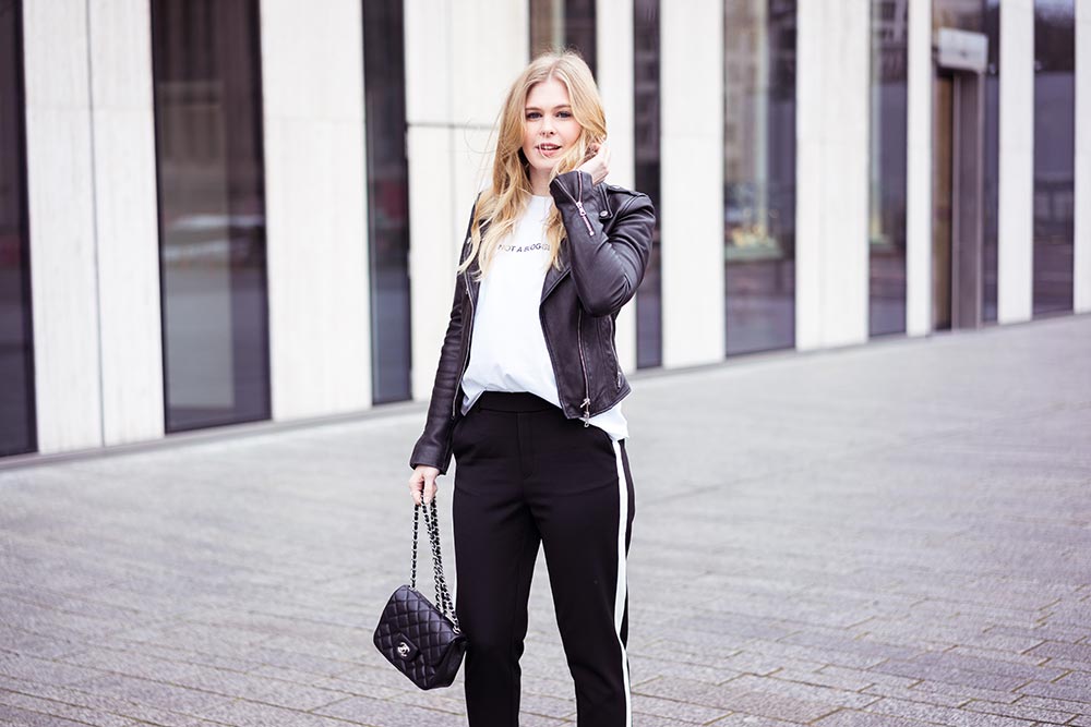Athleisure Outfit Trend Chanel Tasche Sunnyinga