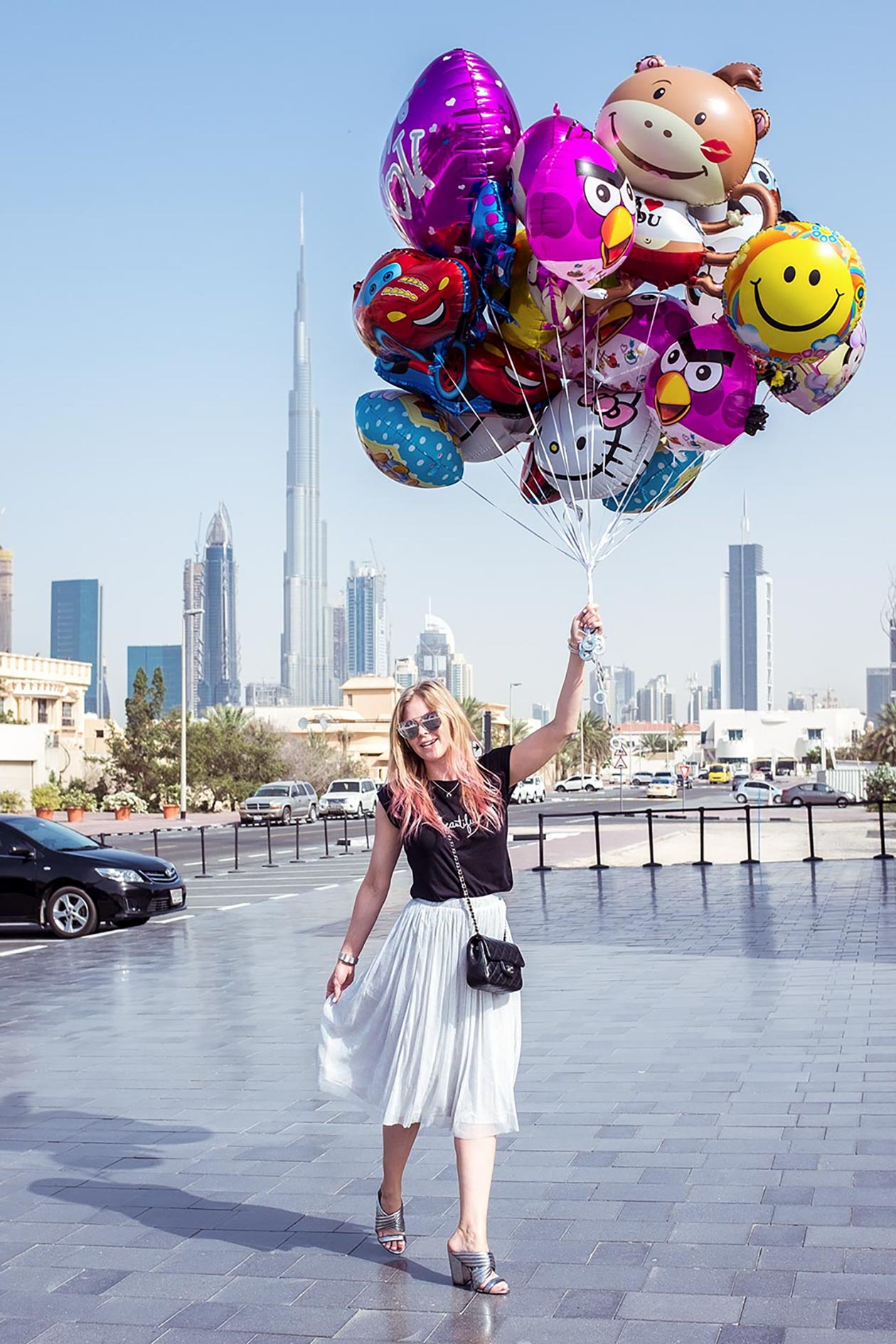 BoxPark Dubai Sunnyinga Ballons Burj Khalifa Travelblog