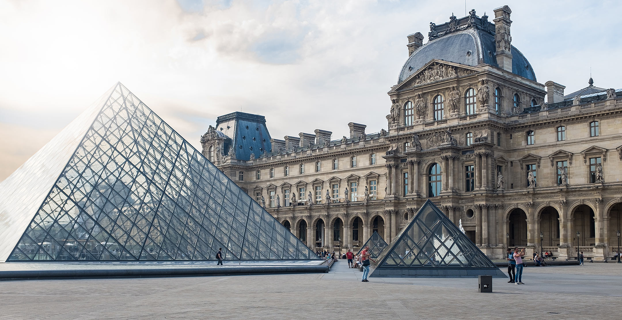 Paris Louvre Travelblog Sunnyinga