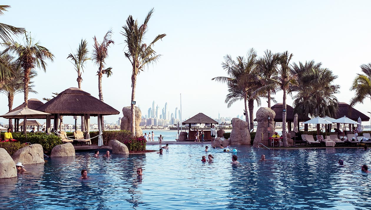 Sofitel Dubai The Palm Pool Travelblog Sunnyinga
